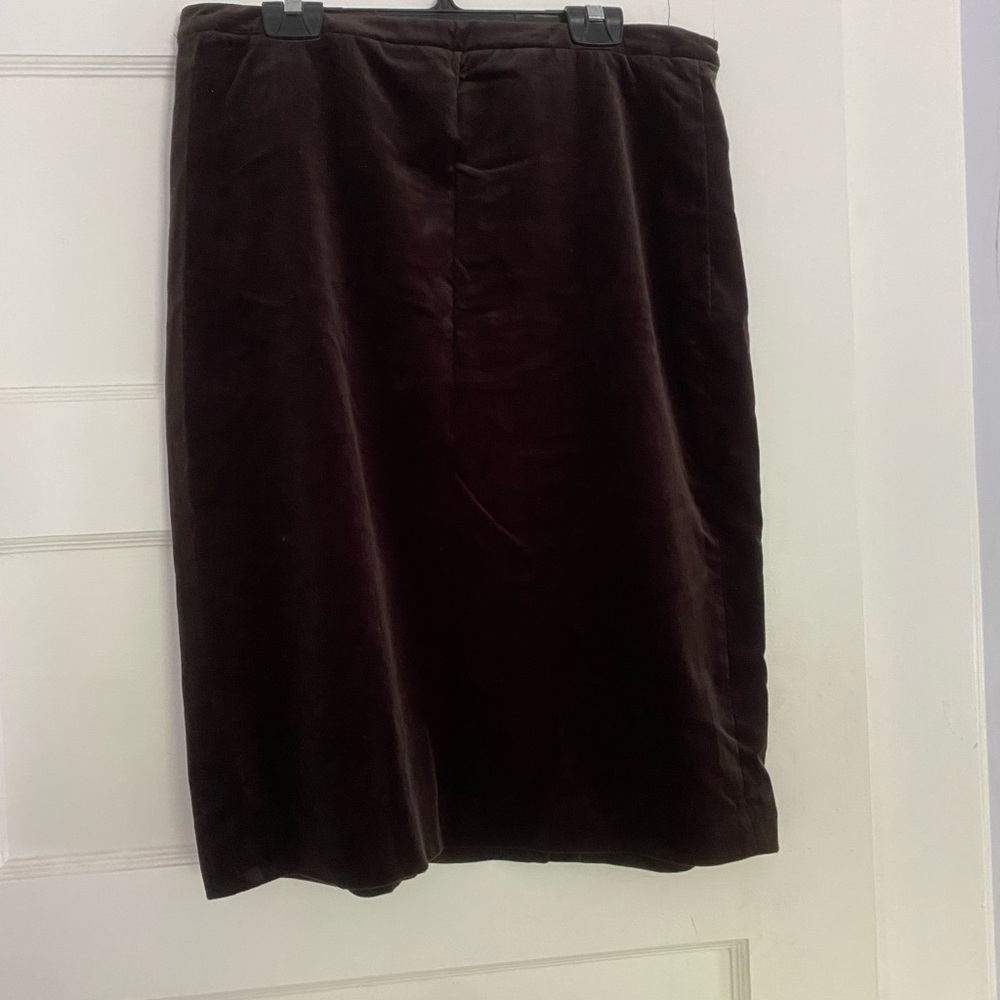 Bloomingdale’s Brown Velvet Skirt